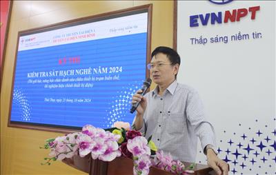 Truyền tải điện Ninh Bình tổ chức thành công kỳ thi thực hành nâng bậc, giữ bậc cho 15 nhân viên QLVH thuộc PTC1