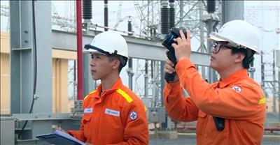 Video clip phóng sự: Vận hành lưới điện truyền tải an toàn, liên tục dịp Tết
