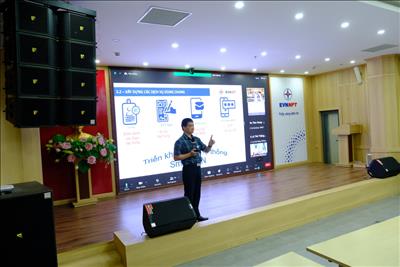 Hơn 250 CBCNV tham gia khóa đào tạo, sử dụng các chức năng mới trên phần mềm HRMS và SmartEVN tại PTC1