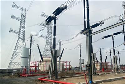 Đóng điện thành công dự án lắp kháng tại TBA 500kV Phố Nối, sẵn sàng đảm bảo khả năng tải cho đường dây 500KV mạch 3