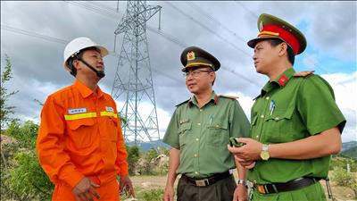 Nghị định quy định về bảo vệ công trình điện lực và an toàn trong lĩnh vực điện lực