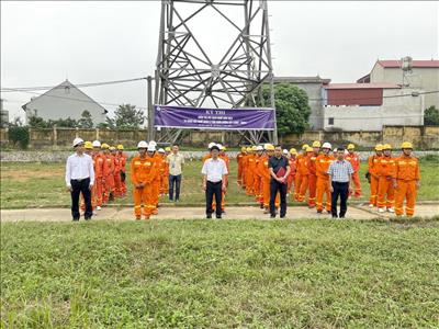 PTC1 Khai mạc Kỳ thi nâng bậc nghề quản lý vận hành đường dây 220kV-500kV