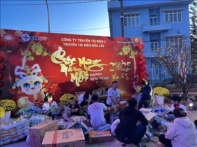 Truyền tải điện Đắk Lắk thực hiện chương trình Xuân yêu thương - Tết ấm áp 2025