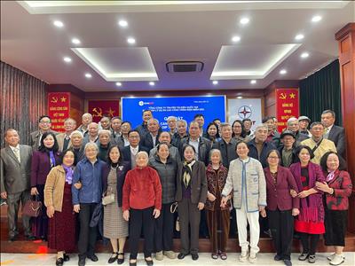 Ban Quản lý dự án các công trình điện miền Bắc gặp mặt cán bộ hưu trí nhân dịp xuân Ất Tỵ 2025