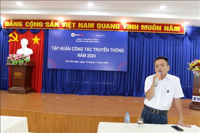 Truyền tải điện miền Đông 2 tổ chức tập huấn công tác truyền thông năm 2024