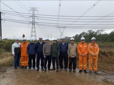 Trao đổi kinh nghiệm quản lý vận hành hệ thống truyền tải điện.