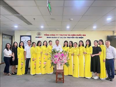 Phụ nữ Ban Quản lý dự án truyền tải điện gắn liền với thành công của đơn vị