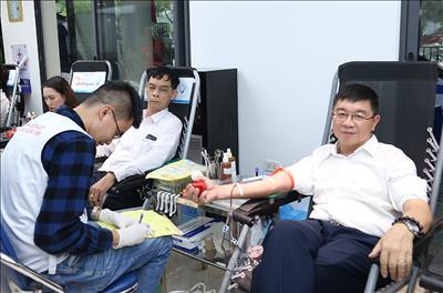  “Tuần lễ hồng EVN” lần thứ X: Tổng công ty Truyền tải điện Quốc gia đóng góp 861 đơn vị máu