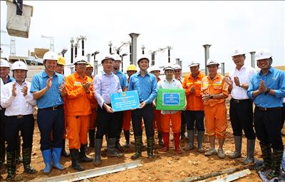 Phó Chủ tịch Tổng LĐLĐ Việt Nam: Chung sức, đồng lòng đưa Dự án đường dây 500kV mạch 3 về đích