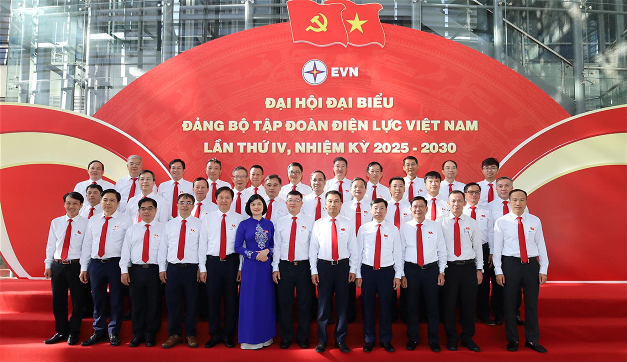 35 đại biểu Đảng bộ EVNNPT tham dự Đại hội Đảng bộ Tập đoàn Điện lực Việt Nam lần thứ IV, nhiệm kỳ 2025 – 2030