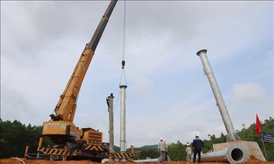 Tiến độ song hành cùng an toàn trong dựng cột, kéo dây Dự án đường dây 500kV mạch 3