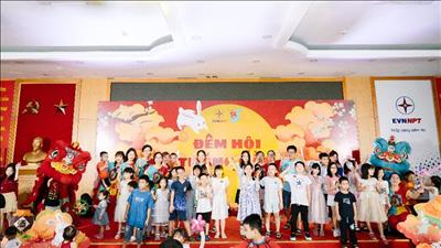 Rộn ràng đón Trung thu với chương trình “Đêm hội trăng rằm” Cơ quan Tổng công ty Truyền tải điện Quốc gia