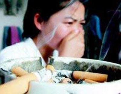 Thói quen hút thuốc lá tại nơi công sở