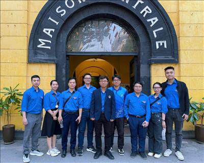 Tham quan di tích Nhà tù Hỏa Lò (Hà Nội): Hành trình tri ân và nhắc nhở lịch sử