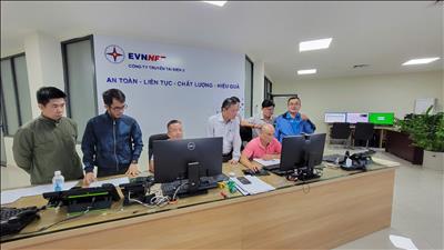Công ty Truyền tải điện 2 phối hợp xử lý nhanh các sự cố do  bão TRAMI gây ra