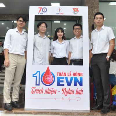 Cán bộ công nhân viên CPMB tham gia hưởng ứng Chương trình “Tuần lễ hồng EVN lần thứ X”