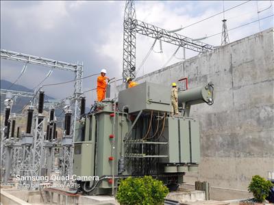 NPMB Đảm bảo tiến độ thi công công trình Lắp đặt bổ sung kháng bù 110 kV tại Trạm biến áp 220 kV Than Uyên