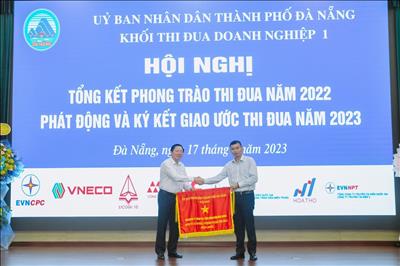 CPMB nhận Cờ thi đua xuất sắc dẫn đầu phong trào khối thi đua doanh nghiệp 1 của UBND thành phố Đà Nẵng