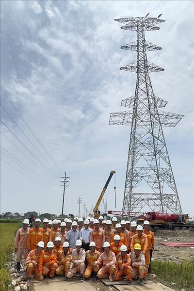 Công ty Truyền tải điện 4 hoàn thành tốt các nhiệm vụ 6 tháng đầu năm 2024