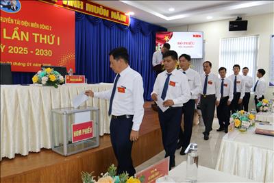 Đảng bộ bộ phận Truyền tải điện miền Đông 2 Đoàn kết - Trách nhiệm - Tin tưởng nhiệm kỳ 2025 – 2030