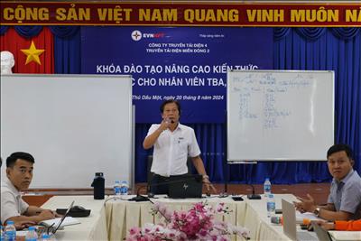 Nâng cao năng lực vận hành trạm biến áp cả về chất và lượng