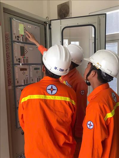 Trạm biến áp 500kV Duyên Hải quyết tâm vận hành lưới truyền tải điện an toàn, liên tục, ổn định đón Xuân Ất Tỵ 2025 