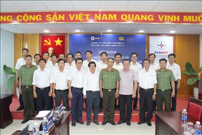 Đánh giá kết quả công tác phối hợp bảo vệ an toàn hệ thống lưới truyền tải điện năm 2023 và kế hoạch thực hiện trong năm 2024 tại Truyền tải điện miền Tây 3