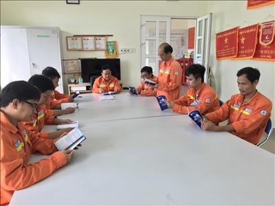 Tổ Thao tác lưu động Mỹ Xuân luôn nêu cao các giá trị Văn hóa EVNNPT