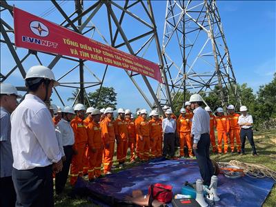 Chỉ thị của Thủ tướng yêu cầu đảm bảo  vận hành an toàn hệ thống truyền tải điện 