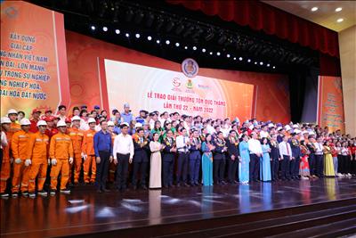 Tôn vinh Giải thưởng Tôn Đức Thắng năm 2022