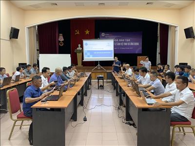 Công ty Truyền tải điện 2 đào tạo phân tích, xử lý ảnh vệ tinh và ứng dụng